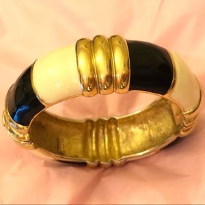 CINER enamel clamper bangle - Vintage bracelet